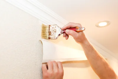Pose de papier peint à Lay — revêtements muraux et toiles de verre